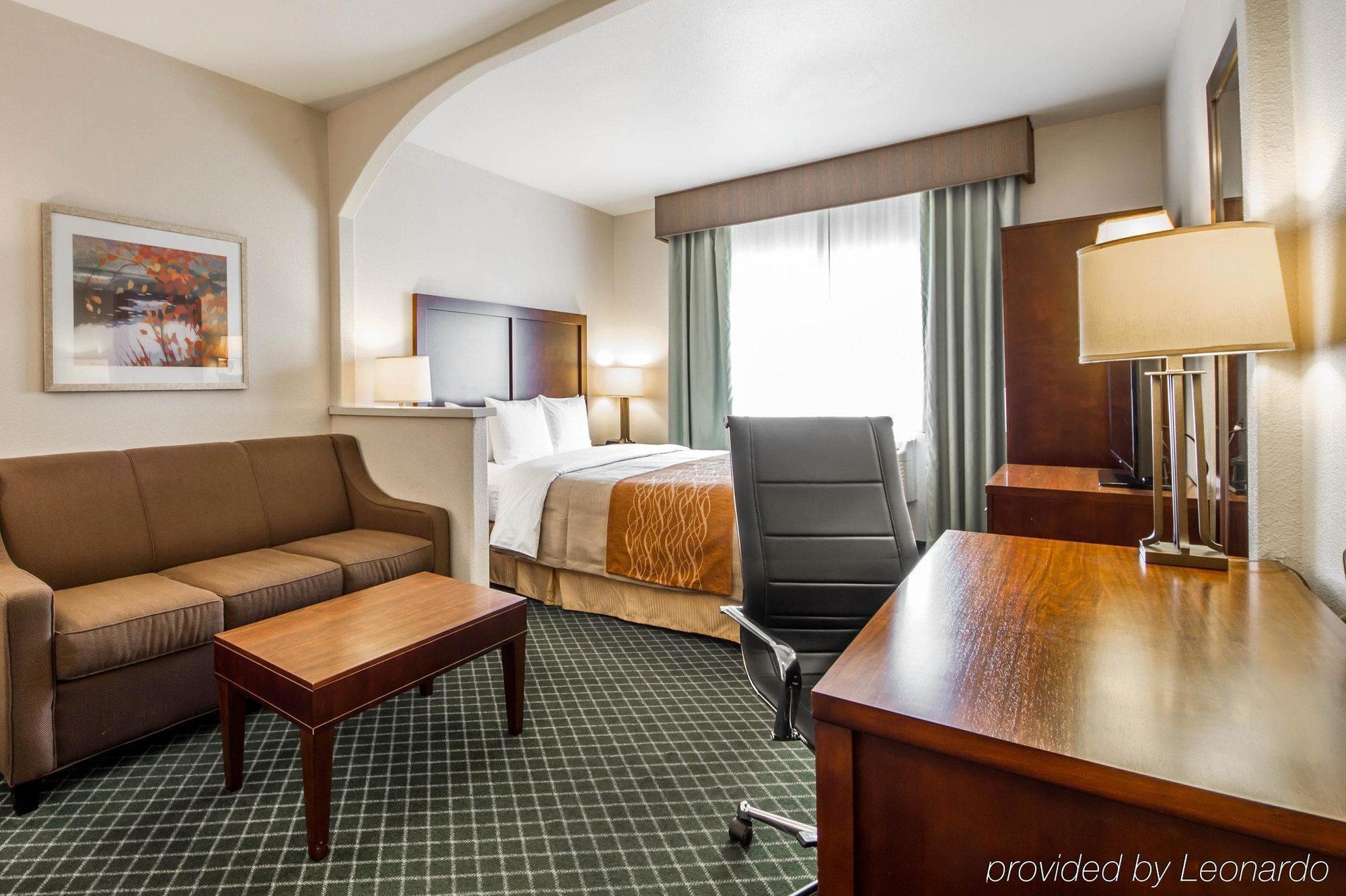 Comfort Inn & Suites Oakland Airport Εξωτερικό φωτογραφία