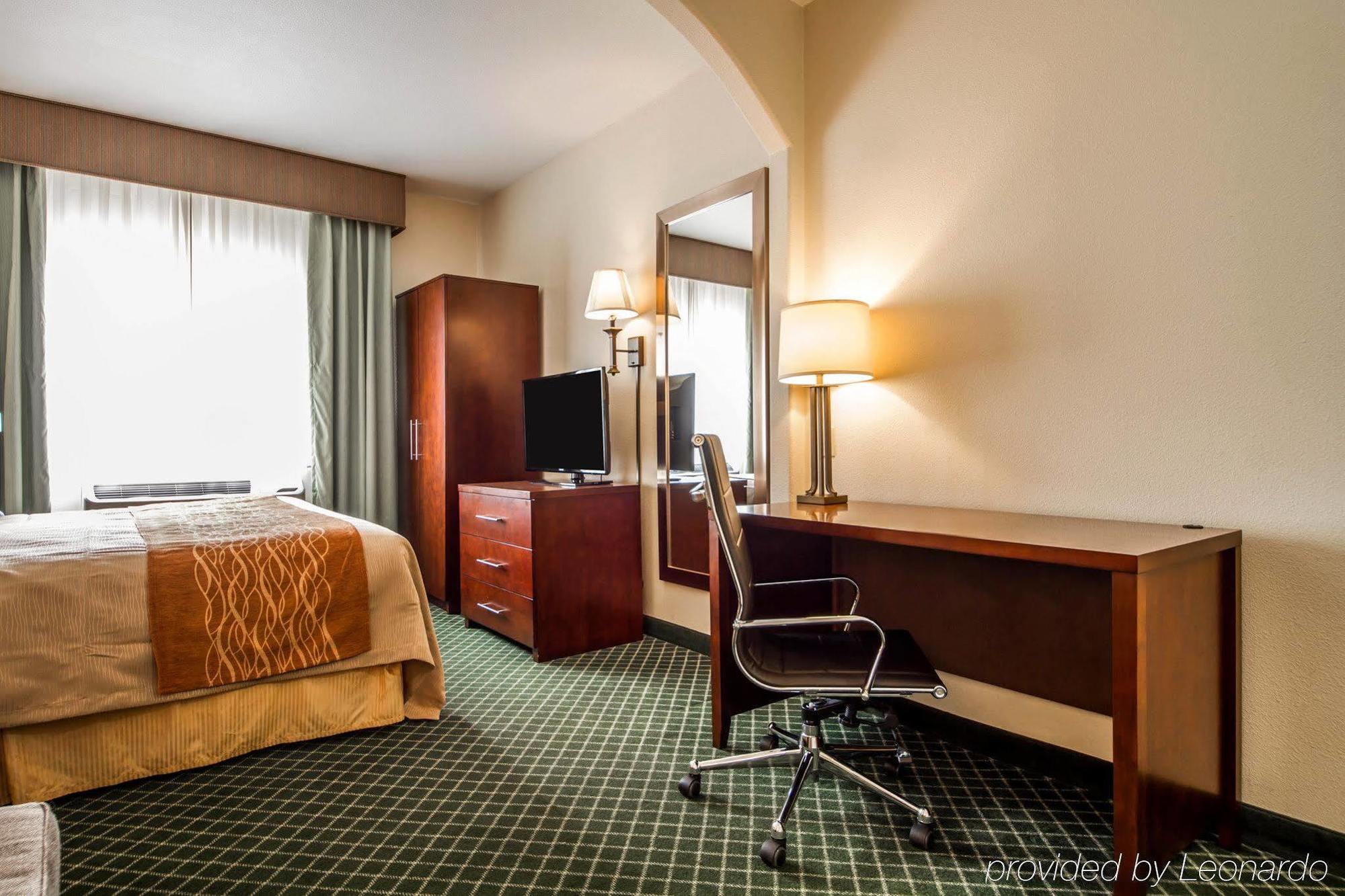 Comfort Inn & Suites Oakland Airport Εξωτερικό φωτογραφία
