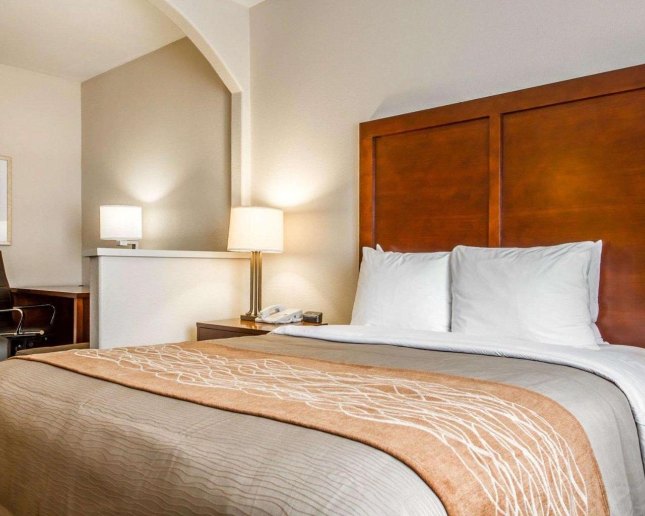 Comfort Inn & Suites Oakland Airport Εξωτερικό φωτογραφία